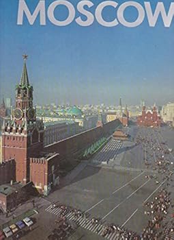 Paperback Moscow [French] Book