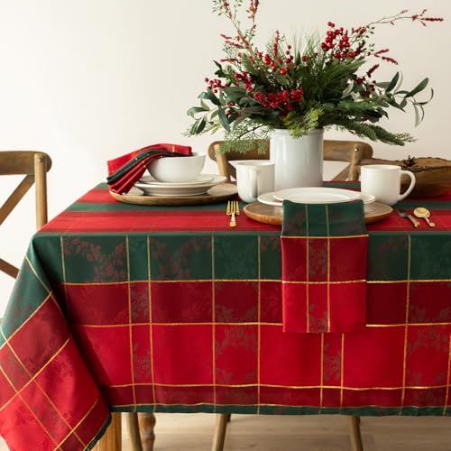 Benson Mills Heavyweight Yarn Dyed Jacquard Fabric Table Cloth with