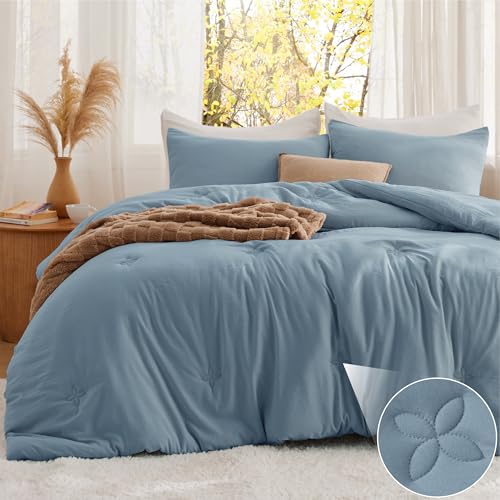 Image of Bedsure King Size Comforter Set Mineral Blue, Soft Prewashed King Bedding, Quilted Comforter with Clover Design, Down Alternative Comforter for All Seasons, 3 Pieces Bed Set with 2 Pillow Shams