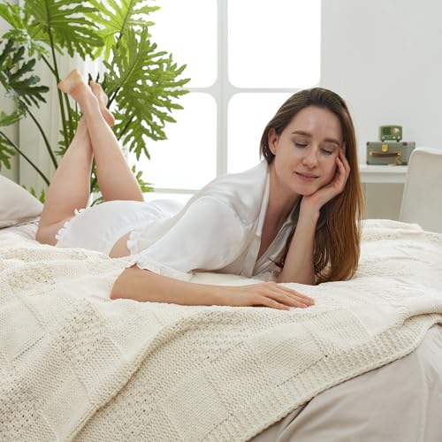 Amélie Home Checkered Chenille Knit Throw Blanket for Couch, Classic Texture Decorative Soft Blanket for Sofa, Chair & Bedroom, 60"x80", Ivory
