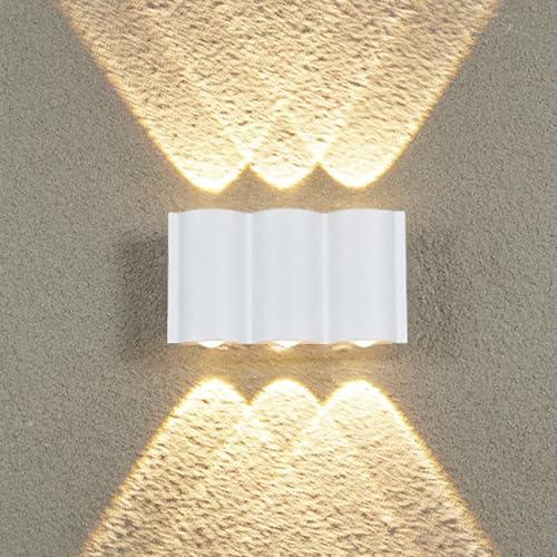 Apliques de pared LED exterior IP65 en aluminio negro para iluminar porches y fachadas