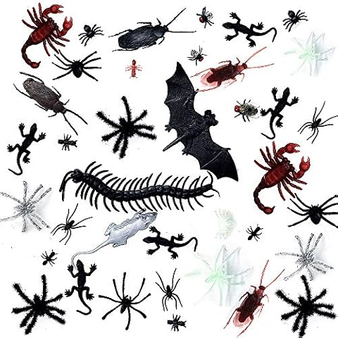 obqo Halloween Plastic Realistic Bugs, Scary Joke Trick Decorations Fake Snake Mouse Cockroaches Spiders Centipedes Scorpions Gecko Bats for Halloween Party favors April Fools Day Decorations Cover