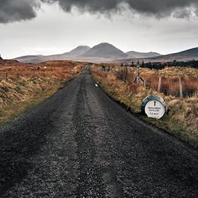 Discover the Richness: Buy Bunnahabhain Toiteach A Dhà Islay Single Malt Scotch Whisky, 20cl | 46.3% Vol - Oaky, Peppered, Peated Perfection – Bunnahabhain