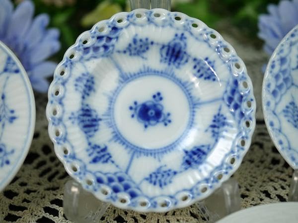 Amazon.co.jp: ロイヤルコペンハーゲン ミニバタープレート5枚 箱入