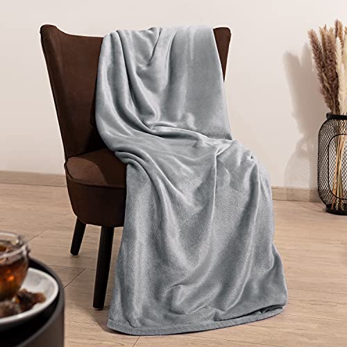 Blumtal Kuscheldecke aus Fleece - hochwertige Decke, Oeko-TEX® Zertifiziert in 150x200 cm, Kuscheldecke flauschig als Sofadecke, Tagesdecke oder Winterdecke, Grau - Image 7