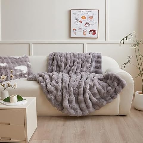 chovy Gray Throw Blanket for Couch - Bread Grid Rabbit Plush Soft Warm Blanket for Girls Sofa Livingroom Bedroom Dorm Decor - 90x90 Inches Cover
