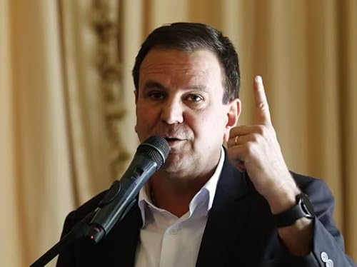 Paes diz confiar em revers&atilde;o de decis&atilde;o sobre Santos Dumont e aponta 'press&otilde;es' por tr&aacute;s do aumento de voos