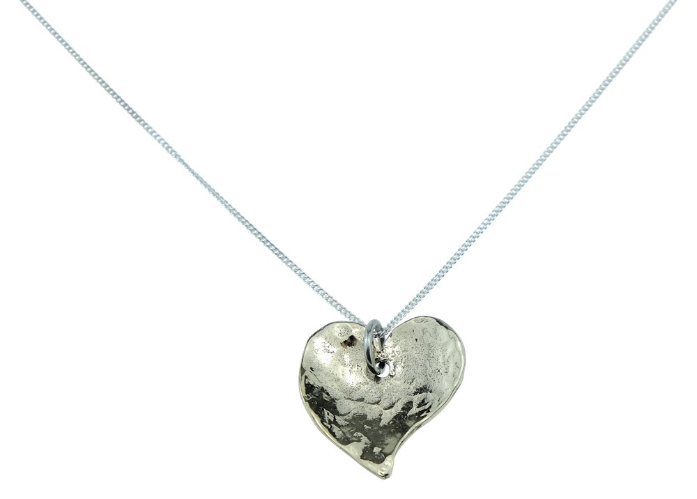 Pirantin8 Year Anniversary Off-shaped Hammered Bronze Heart Pendant