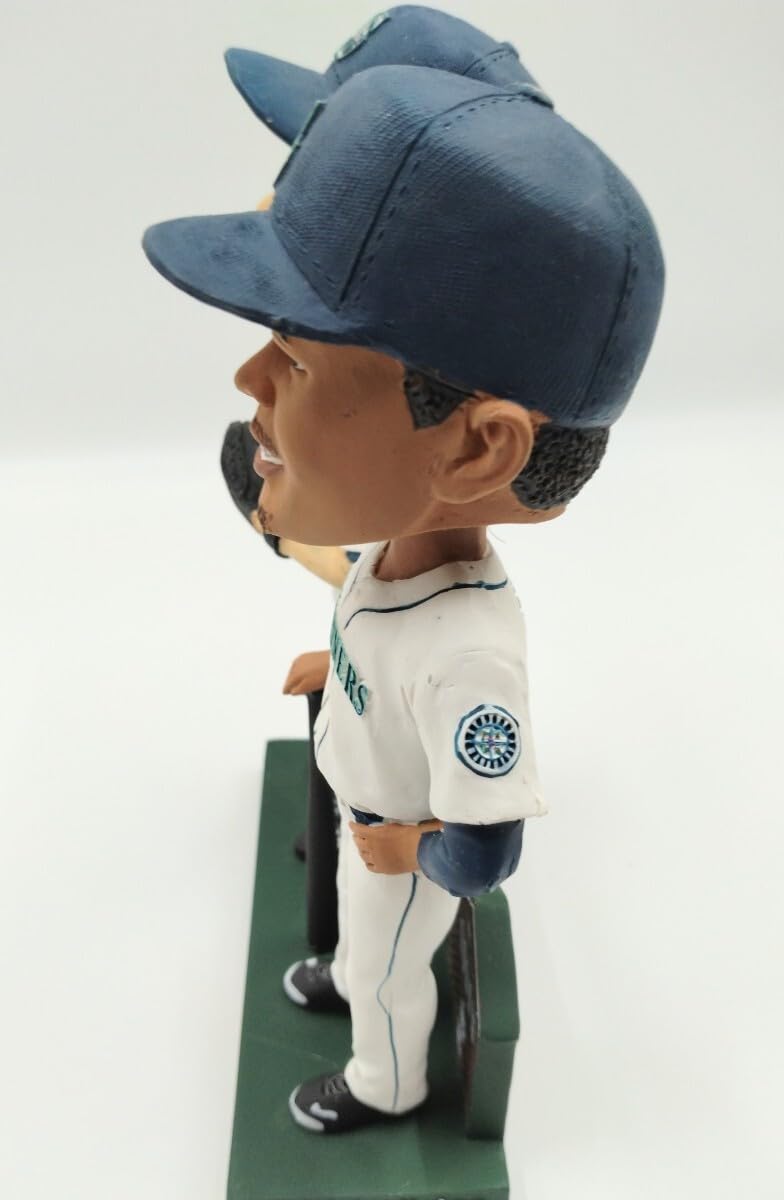 D*B様 MLB シアトル・マリナーズ ケン・グリフィーjr ボブルヘッド Amazon.co.jp: イチロー＆ケングリフィーJr ボブルヘッド