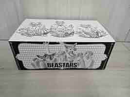 BEASTARS ビースターズ　コミックセット　板垣巴留先生描き下ろし収納BOX Amazon.co.jp: 板垣巴留先生描き下ろし収納BOX付きBEASTARS ビー