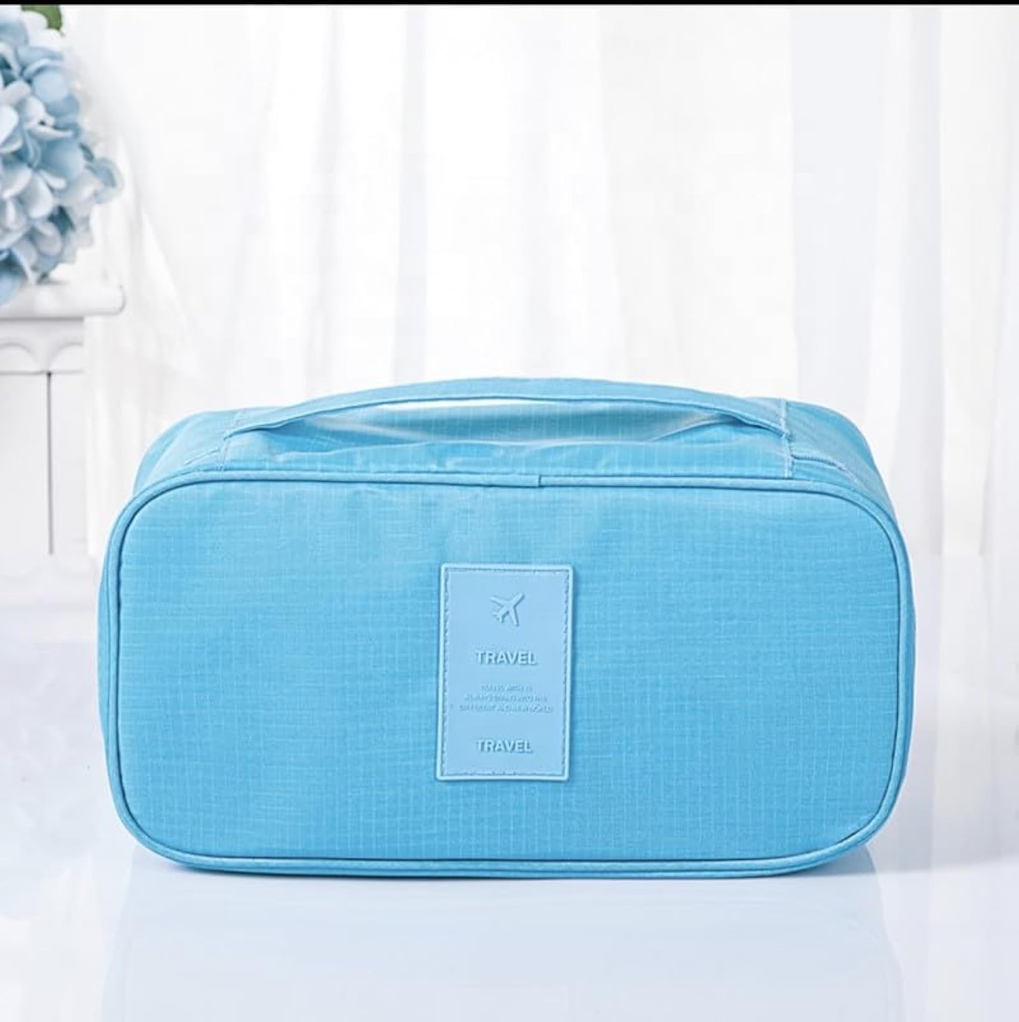 Portable Travel Organizer Bag - Compact Storage for Essentials