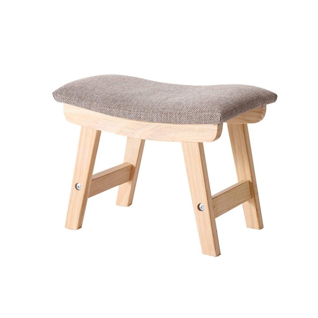 Tabouret de canapé en bois massif pour un salon scandinave chaleureux et accueillant