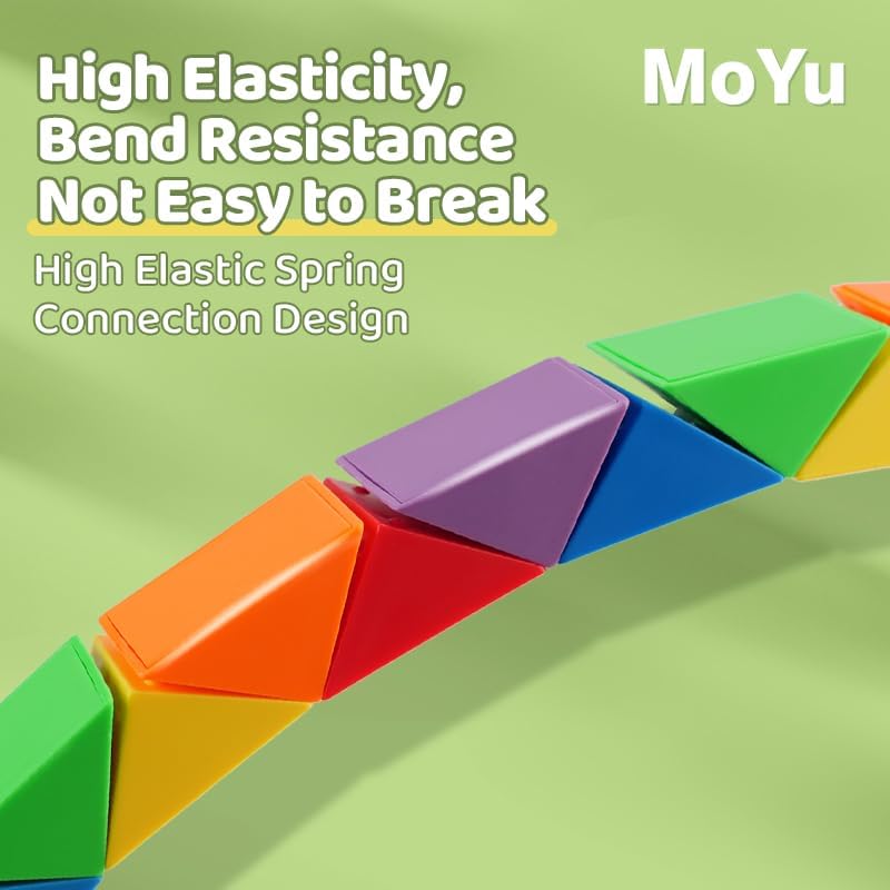 Close-up of the MOYU BLOCK Fidget Snake Cube demonstrating its high elasticity and bend resistance.