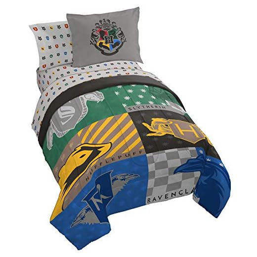 Jay Franco Harry Potter House Pride 5 Piece Twin Bed Set - Includes Comforter & Sheet Set - Bedding Features Hogwarts Houses - Super Soft Fade Resistant Microfiber (Official Harry Potter Product)