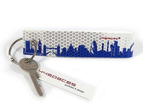 Preisvergleich Produktbild 44spaces London City KFR - Schlüsselanhänger Reflexanhänger aus Reflektierender Folie - Druck in Blau - Handmade