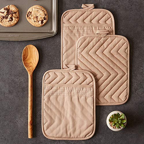 DII-Heat-Resistant-Quilted-Cotton-Pot-Holder-Set-Designed-with-Space-to-Personalize-Allowing-a-Customized-Design-7×9-Stone-3-Count DII Heat Resistant Quilted Cotton Pot Holder Set Designed with Space to Personalize Allowing a Customized Design 7×9 Stone 3 Count
