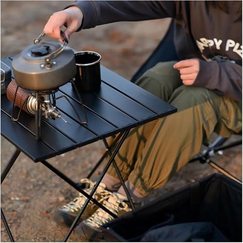 Table de camping pliante pour solutionner le manque d'espace en voyage