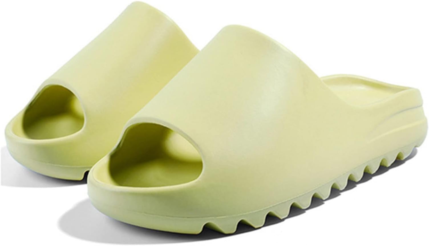 YOGAYEYOGAYE Slippers, Summer Slippers Women Indoor High Soft Bottom Sandals Trend Slides Light Beach Shoes Slippers Home (Color : Grass green, Size : 44-45(EU43-44))