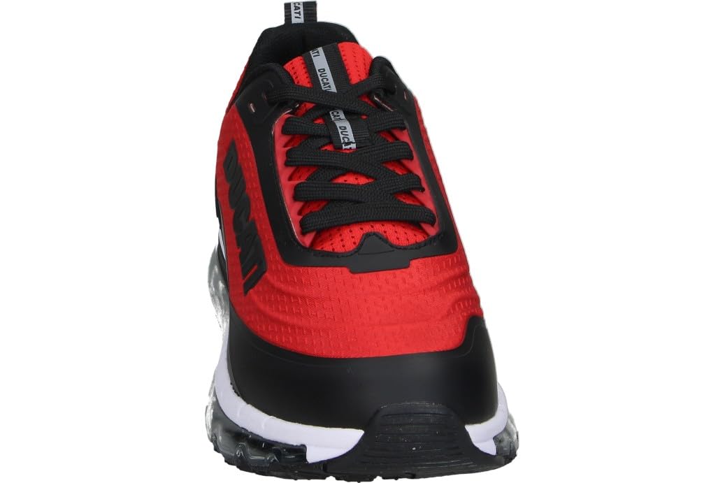 Ducati Zapatillas Hombre – Deportiva Negra con Detalles en Rojo y Blanco – Sneakers con Cordones – Suela con Cámara de Aire – Cómodas – Modelo DU25M106 – 44 EU