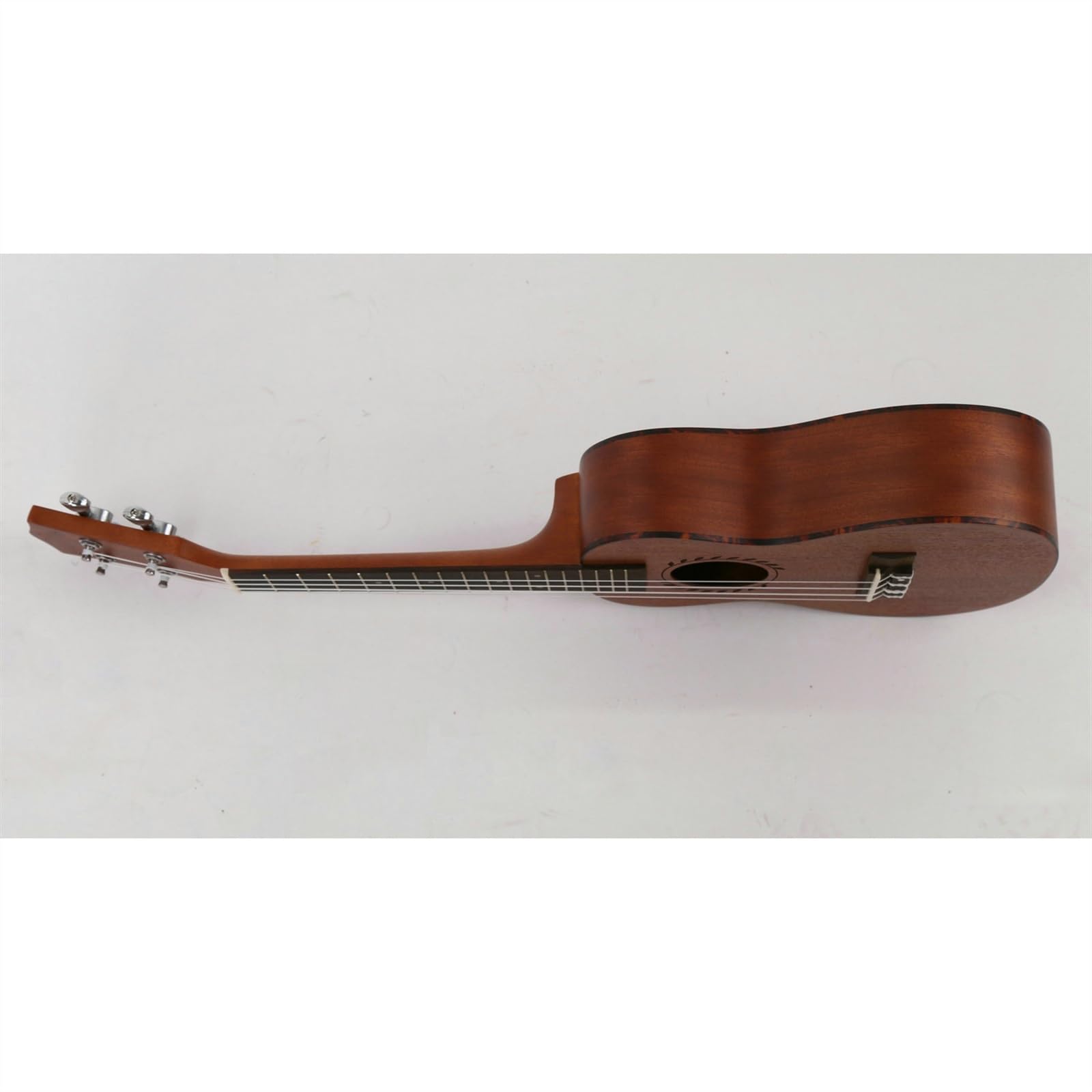 Ukulele Instrumentów Muzycznych 24-calowe Drewniane Ukulele W Całości Z Drewna Sapele, Zamknięte Tunery 4-strunowe Ukulele Mały Instrument Gitarowy