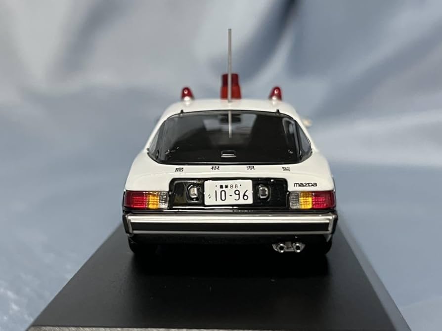 Mazda Savanna RX-7 パトカー 1979 1/43スケール 1/43 Kyosho RAI'S #H7437902 Mazda SAVANNA RX-7 Patrol Car
