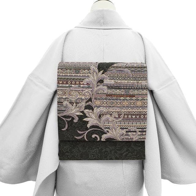 新小石丸 袋帯 六通柄 銀通し 唐織 華文 横段 シルクモール イ5902 新