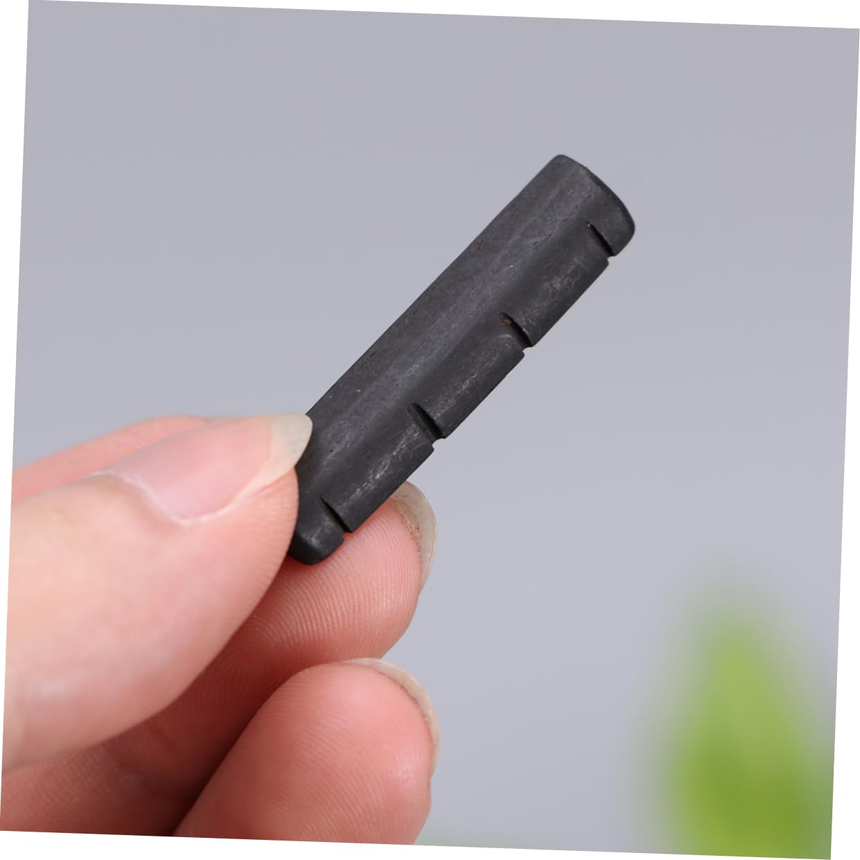 Toddmomy 4-string Guitar Saddle Nut Bone Bridge Saddle and Nut for Acoustic Guitar Replacement Kit for Easy Installation (warm Tip: Slight Differences May Occur)