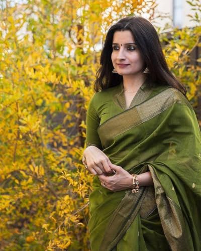 Image of Women's Cotton Woven Soft Sarees With Attach Blouse Piece.