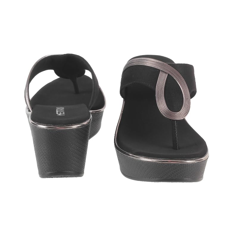 Mochi Women Wedge Heel Sandal - Image 5