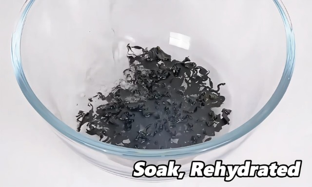 ポポ!!不揃い白瓜！６ｋｇ ペーパータオル販売のMOGUサポ / ポリ風呂敷700角（プチフラワー