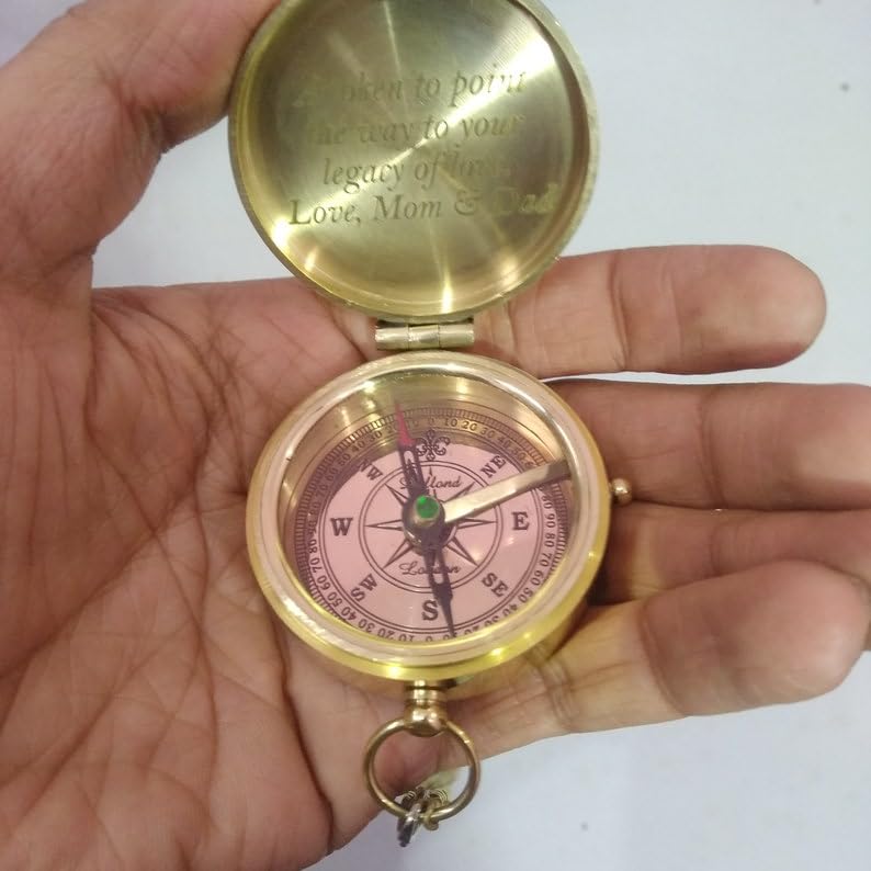 Brújula de bolsillo de latón sólido pulido de 2'' con grabado personalizado, decorativa y coleccionable miniatura 4