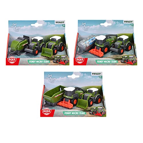 Dickie Toys Fendt Micro Team Traktor Spielzeug ab 3 Jahre (9 cm) - Landmaschinen-Set mit Anhänger, Original Lizenz, Zufällige Auswahl aus 7 Modellen, Bewegliche Teile & Kupplung - 203732001