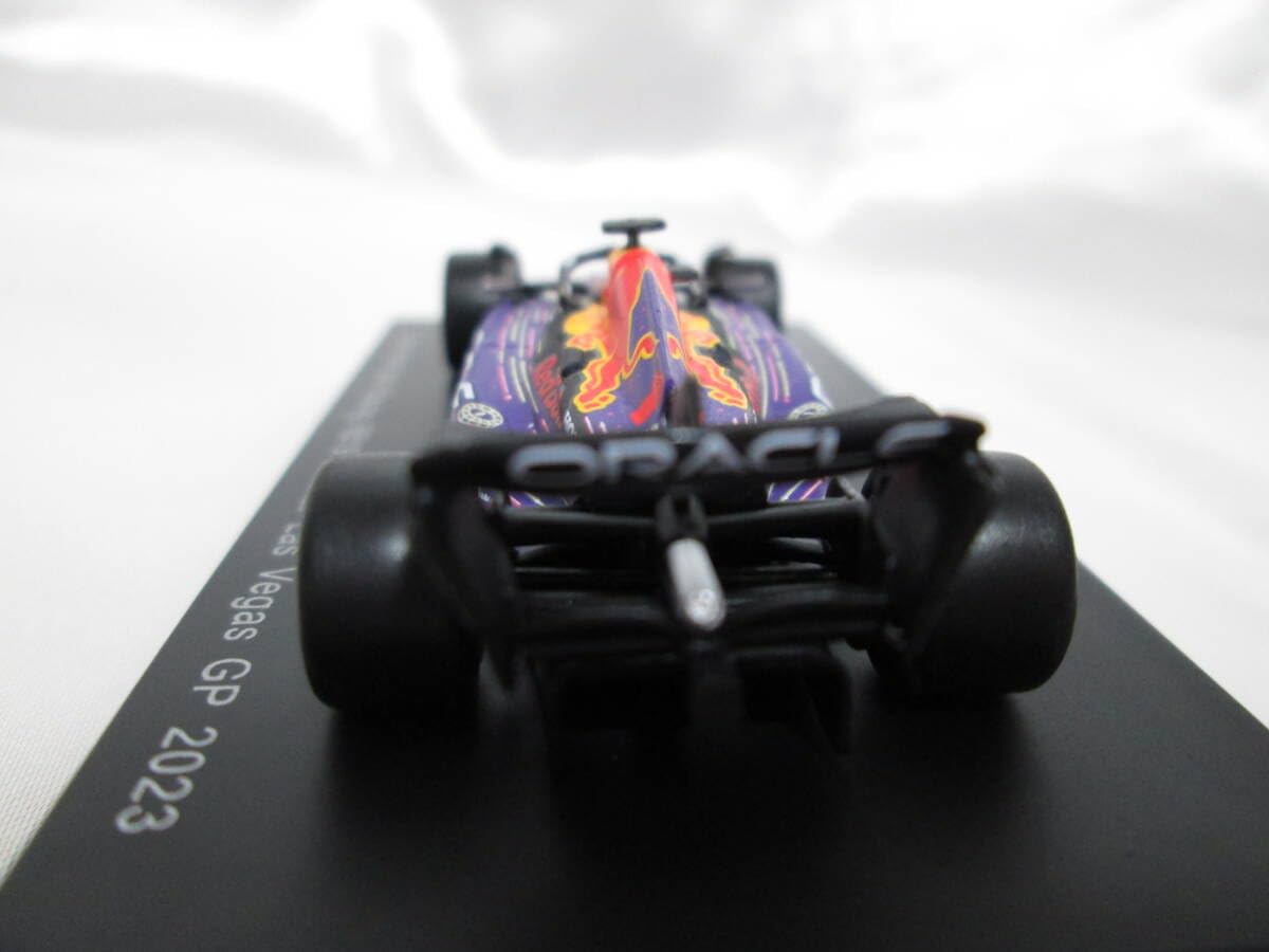 1/43 レッドブル RB19ラスベガスGP 優勝 M.フェルスタッペン Amazon | Bburago F1 1/43 レッドブル レーシング 4個セット