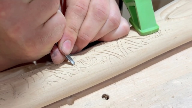 Amazon.com: Leviathan Axe Replica Carbon Steel Blade with Glow-in