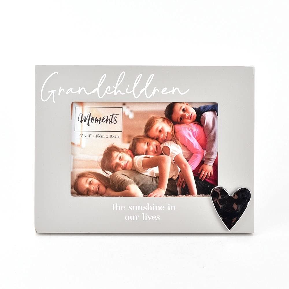 Widdop & Co. Wooden Photo Frame With Hearts 6x4 - Grandchildren FW751GC