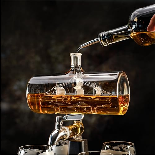 WHISISKEY Zestaw Karafka do Whisky - Zestaw Prezentowy Whiskey - Prezenty dla Mężczyzn - Pomysły na Prezent dla Mężczyzny - Żaglówki Karafka 1100ML, 4 Szklanki do Whisky, 4 Kamienie do Whisky