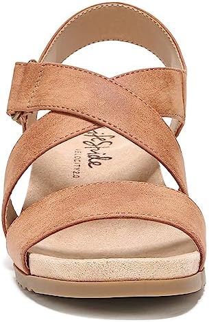 LifeStride Women's Sincere Sandal | Image 2