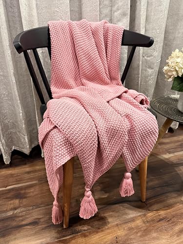 Image of Super Soft & Breathable Throw Blanket for Kids - Pink | Classy Throw Suitable for Home Couch, Sofa, Bed Decor & Bedroom | Skin-Friendly & Lightweight All Season Throw