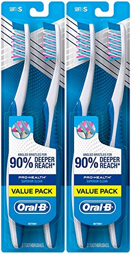 Oral-B Pro-Health Superior Clean Toothbrush, Soft, 2 Count (Pack of 2) Total 4