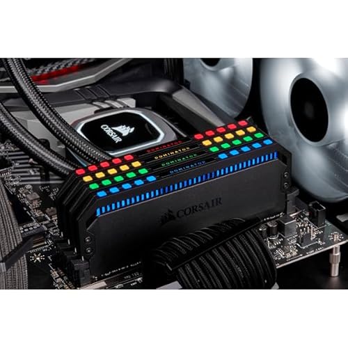 Kit di memoria desktop CORSAIR DOMINATOR PLATINUM RGB 64GB (4x16GB) DDR4 3200 (PC4-28800) C16 1.35V, Nero - RAM - Immagine 3
