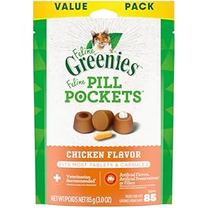 Greenies Feline Pill Pockets for Cats Natural Soft Cat Treats, Chicken Flavor, 3 oz. Pouch (85 Treats)
