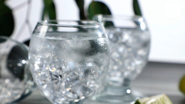 KADAX Lot de 6 verres à cocktail 460 ml en verre résistant au lave KADAX Lot de 6 verres à cocktail 460 ml en verre résistant au lave