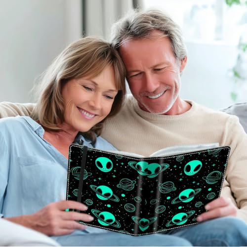 Image of Photo Album 4x6 120 Photos with Strong Elastic Band, Green UFO Alien