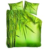 【Housse de Couette zippée】: Dotée d'une fermeture à glissière cachée, cette housse de couette est facile à enfiler sur votre édredon, garantissant un ajustement rapide. Les cordons aux 4 coins maintiennent solidement la couette à l'intérieur de la parure de lit, évitant tout mouvement indésirable pendant votre sommeil