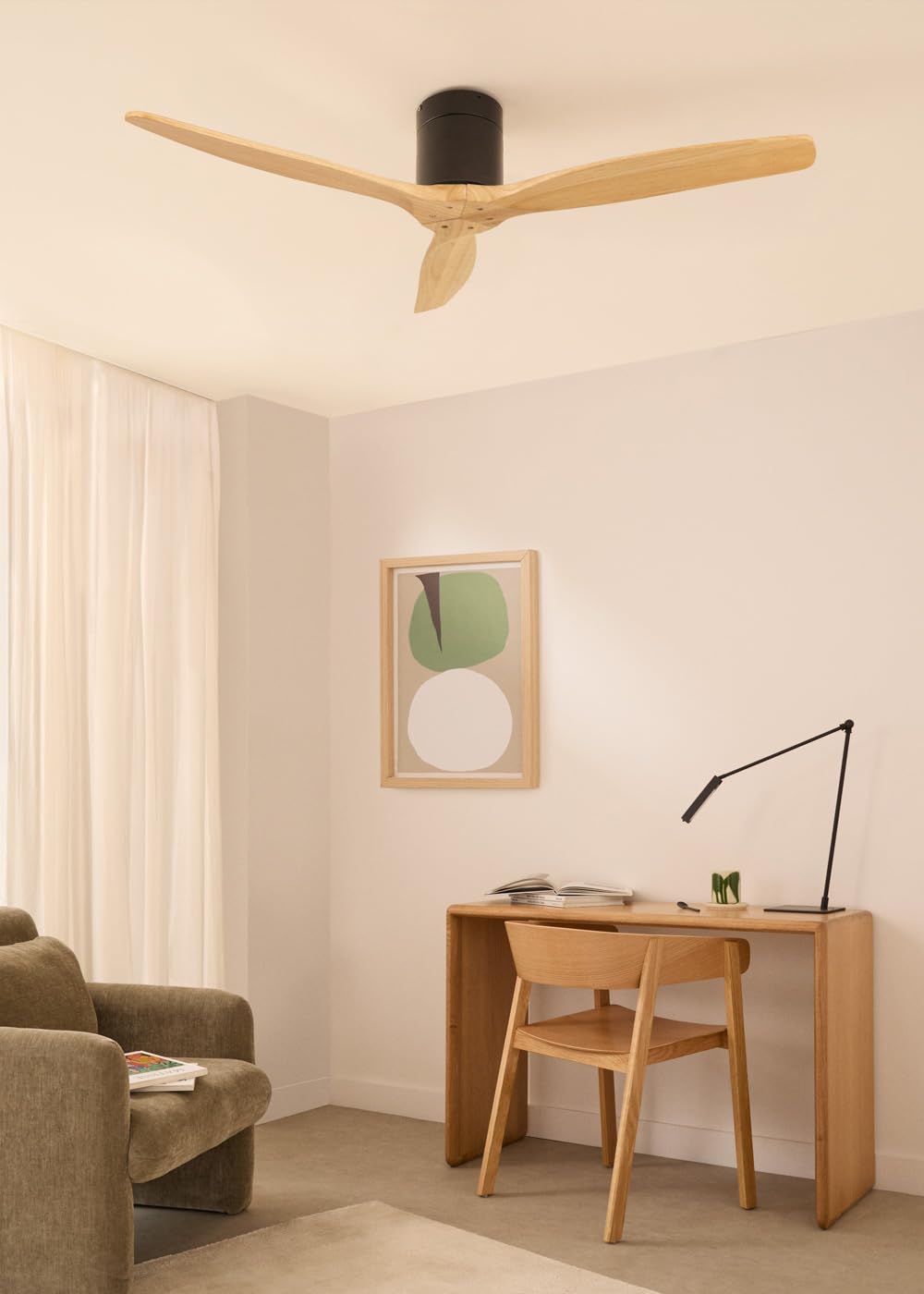 CREATE / WINDCALM M/Ventilateur de plafond ABS avec Wifi et télécommande noir pales effet bois clair / 40W, Silencieux, Ø132 cm, 6 vitesses, minuterie, été-hiver, double hauteur, moteur DC