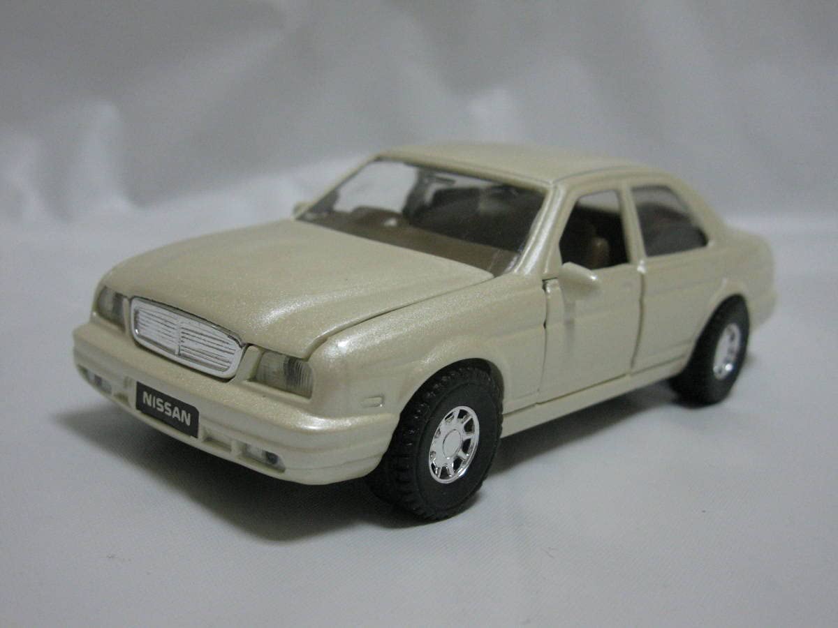 Amazon.co.jp: ダイヤペット 日産 シーマ 白 №011 1992 1/40スケール