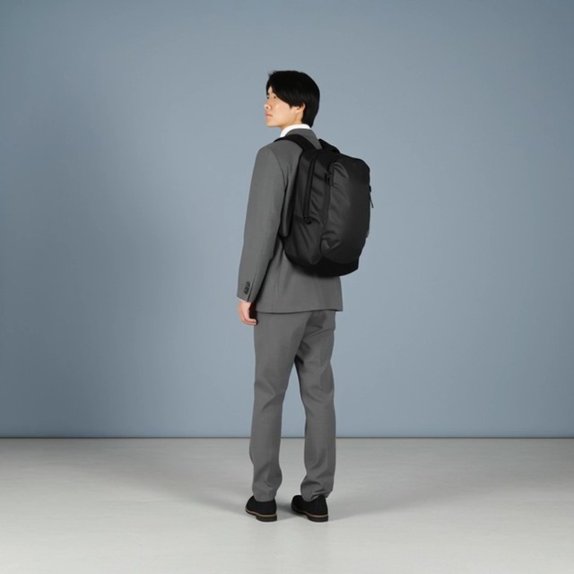 Amazon | [エースジーン] ビジネスリュック ラグレンティスエアV B4