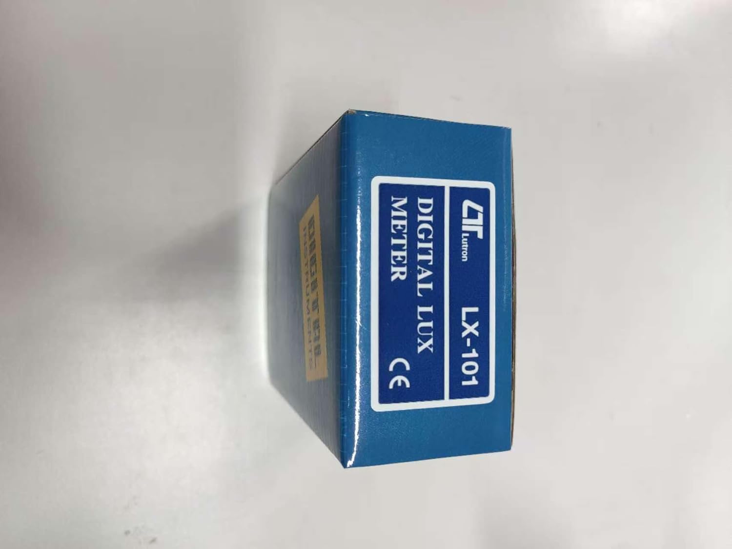 i-POOK LIGHT METER LX-102 Digital Lux Meter Photometer Luxmeter Digital Illuminometer Lux/FC Measure Tester three ranges for Lux (0 to 50,000 Lux) and Foot-candle (0 to 5,000 Fc) Made in Taiwan