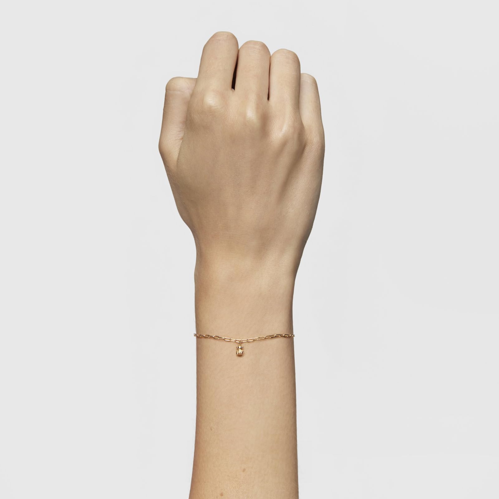TOUS Pulsera Cadena para Mujer con Baño de Oro 18 Kt sobre Plata de Primera Ley y Anillas Ovales, Colección Bold Bear