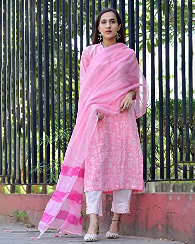 Image of GoSriKi Women's Cotton Blend Straight Printed Kurta with Pant & Dupatta